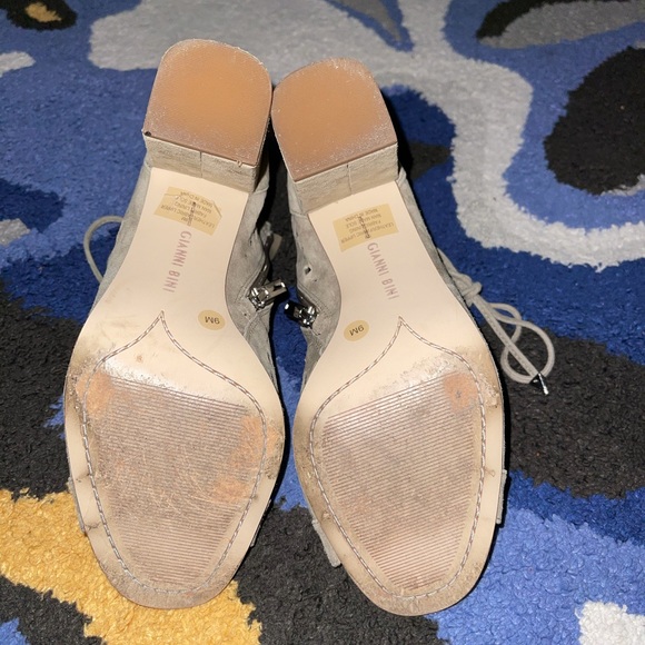 Green Gianni Bini sandal - Picture 3 of 4